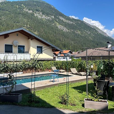 Traumwohnung Mit Eigenem Spa Thaur Bagian luar foto