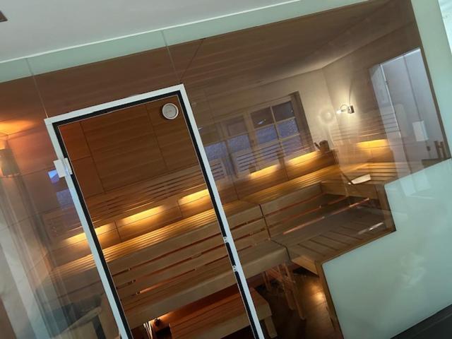 Traumwohnung Mit Eigenem Spa Thaur Bagian luar foto