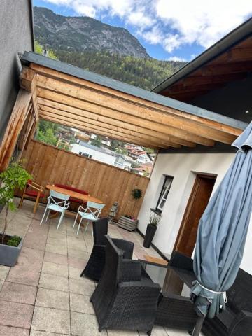 Traumwohnung Mit Eigenem Spa Thaur Bagian luar foto