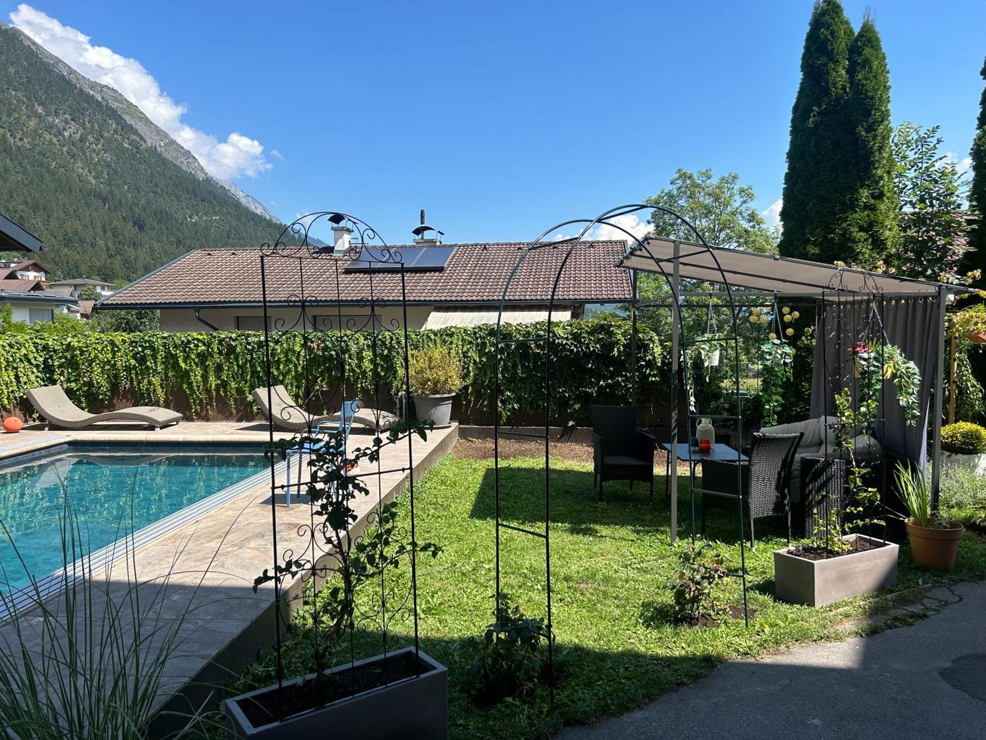 Traumwohnung Mit Eigenem Spa Thaur Bagian luar foto